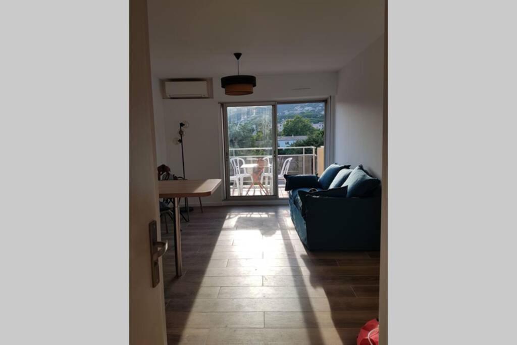 Appartement Deux Pieces , Climatise, Terrase, Cavalaire Esterno foto